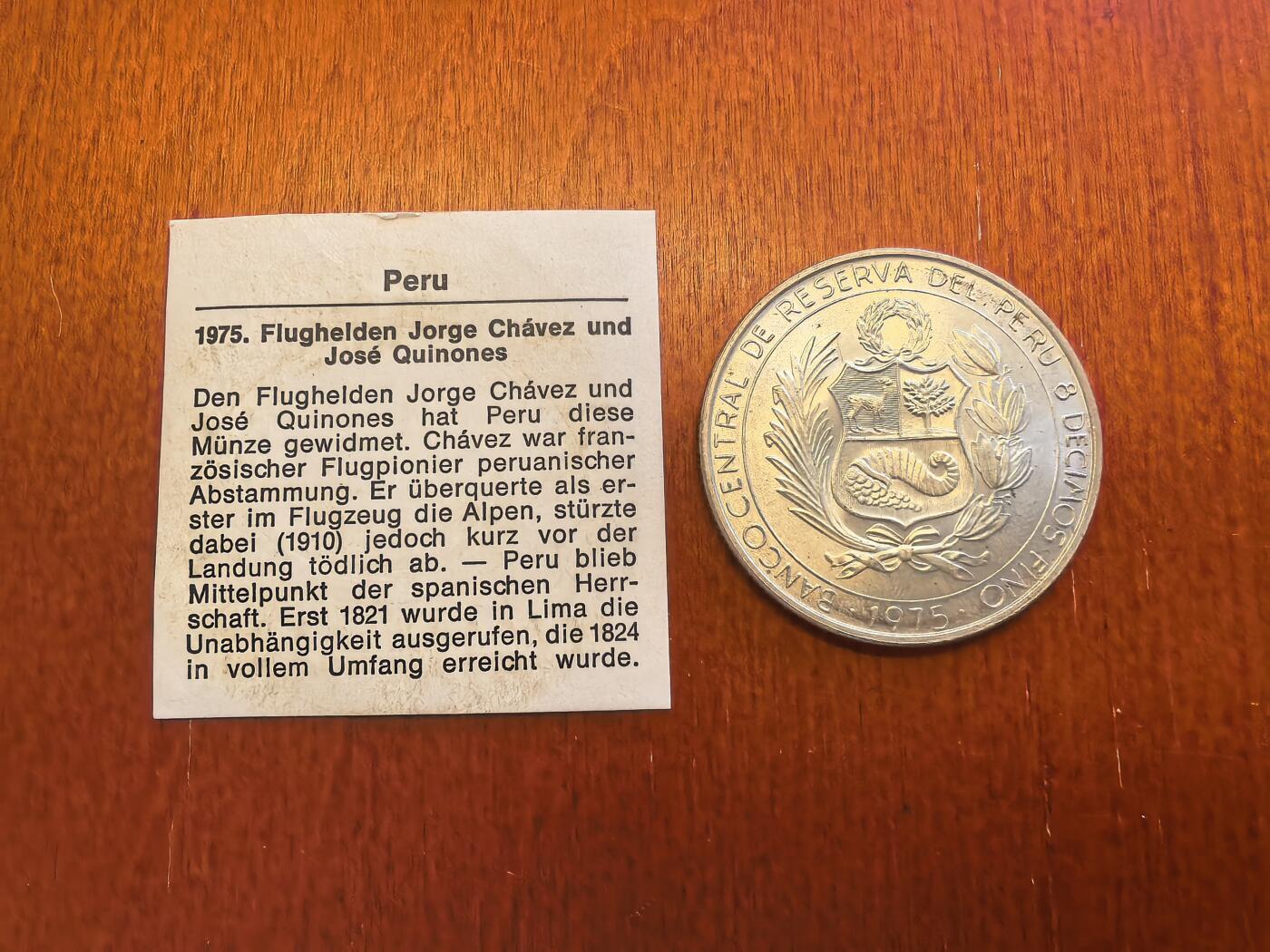 长老汇蛇年精选第九十四场拍卖 1975秘鲁飞行英雄200索尔银币，22克835银，未流通品相，带证书