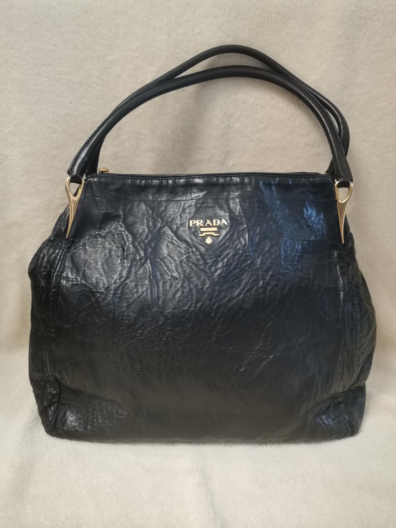 流金岁月•腊八八宝集锦集粹 2009年PRADA普拉达大号包（原价15300元，小羊皮，有发票，有查询码）