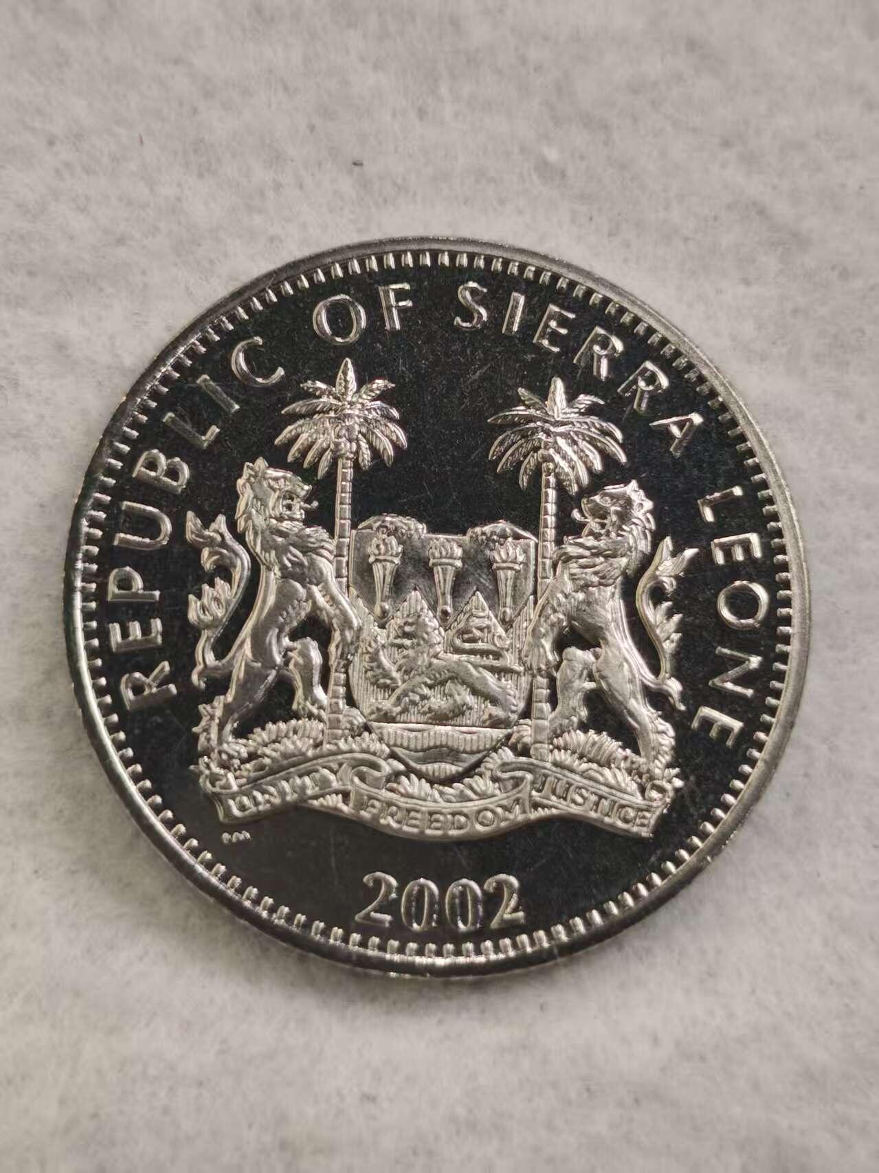 G&W世界散币，银币处理专场（第44场） 塞拉利昂2002年  伊丽莎白王太后逝世  克朗型