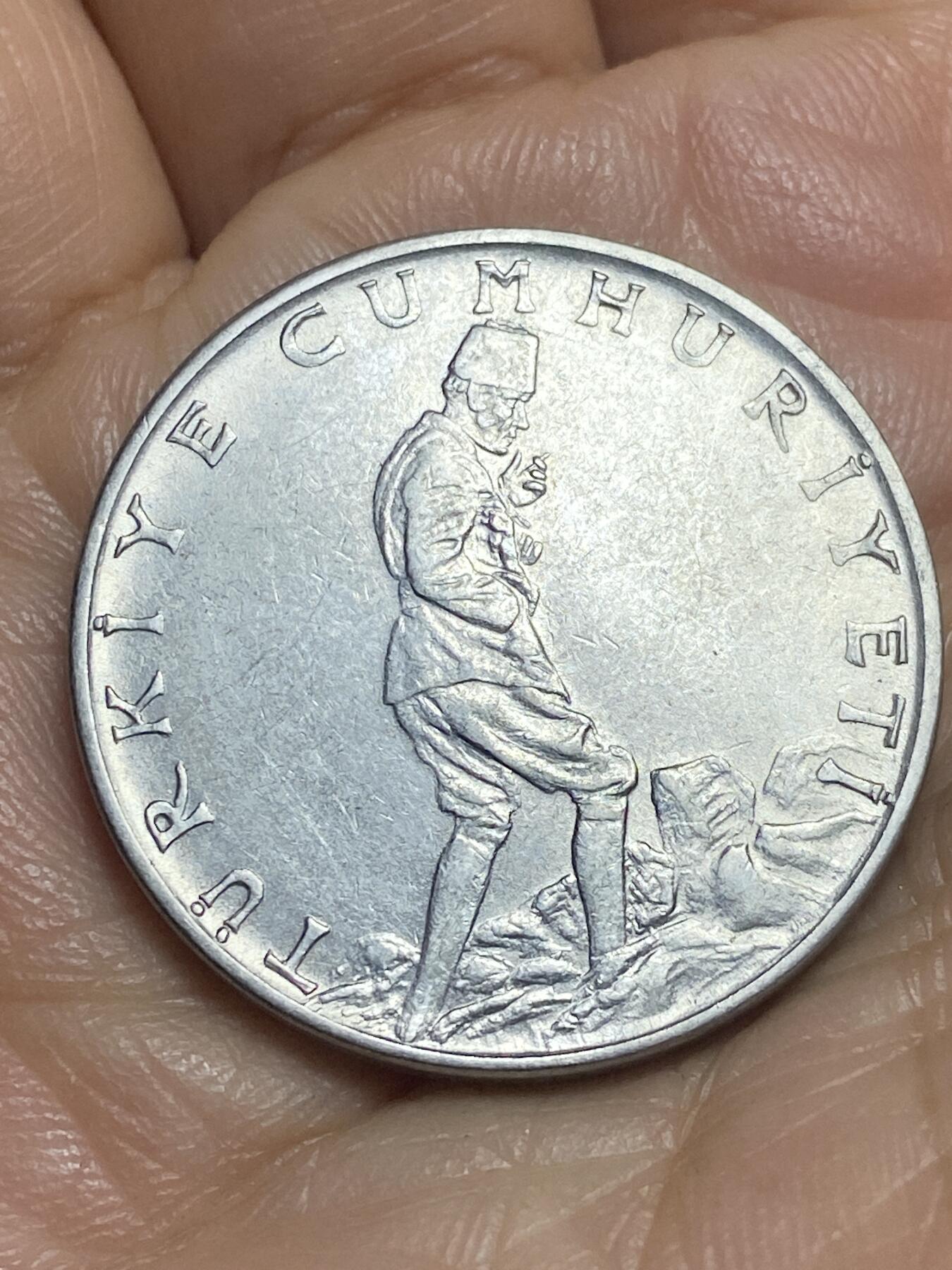 2026年第十三场(总第一百八十二场）外国好品散币场(免佣金) 土耳其🇹🇷1961年2.5里拉(第五套第一版，12克版)