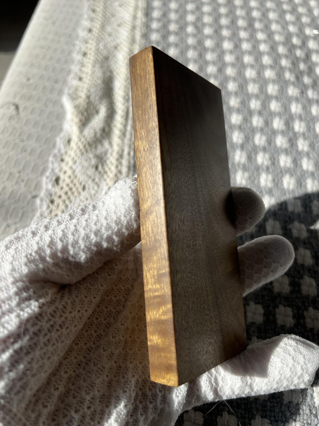 零元拍：B35金丝楠平安无事牌，3D立体水波香喷喷的小金砖，金光闪闪，124.5/52.5/13.5MM