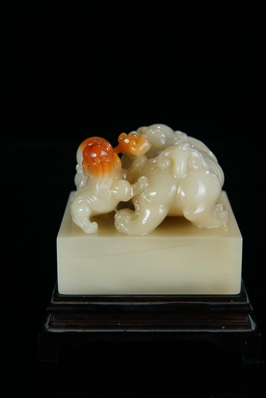 方寸藏珍·寿山田黄印章专场（一） 寿山芙蓉石《三狮戏球》印玺