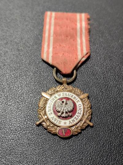 靖甫拍卖第二场 - 波兰服役奖章