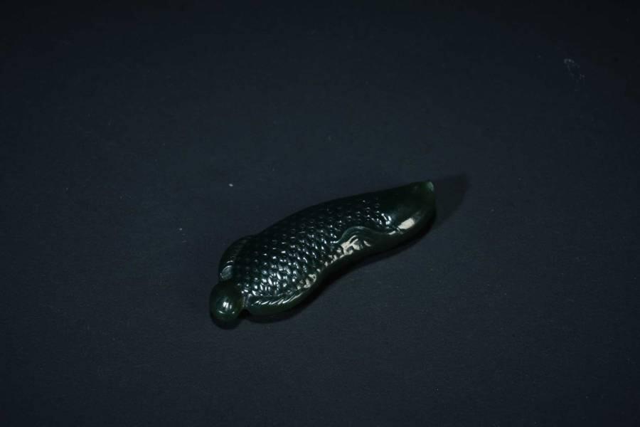 上海都达杂项专场五（全场包邮） 天然和田玉青玉精雕《金龙鱼》挂件87-65