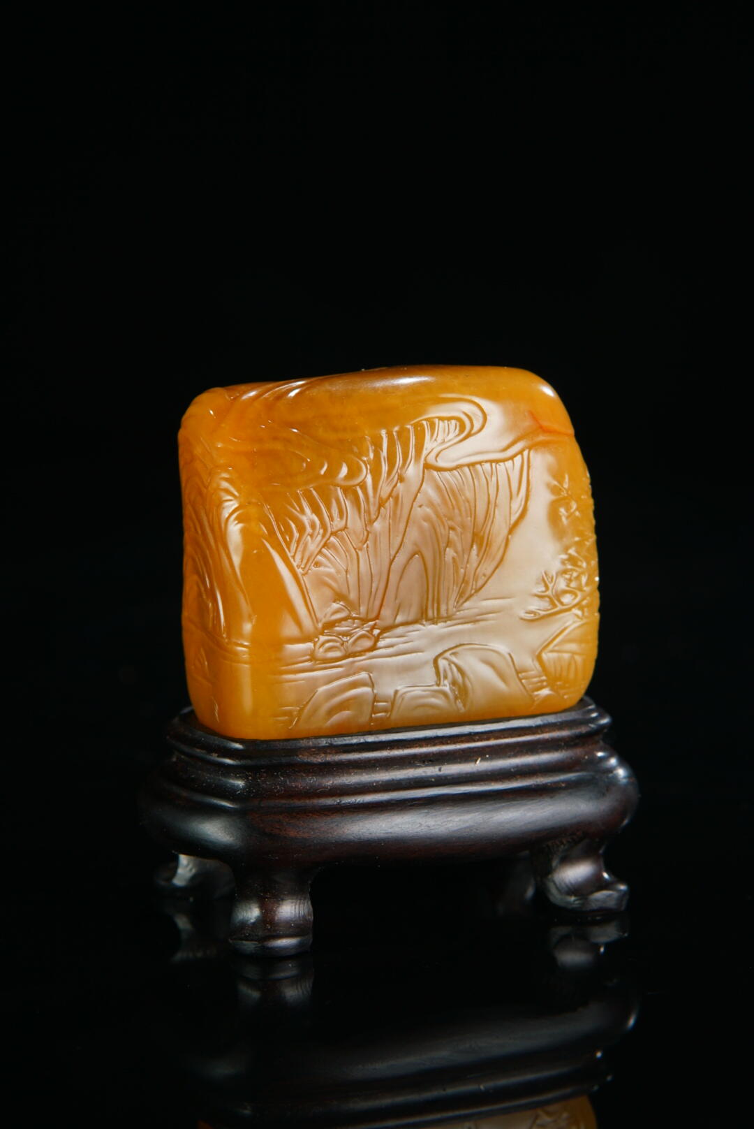 方寸藏珍·寿山田黄印章专场（一） 寿山田黄石《东坡赤壁游》印章