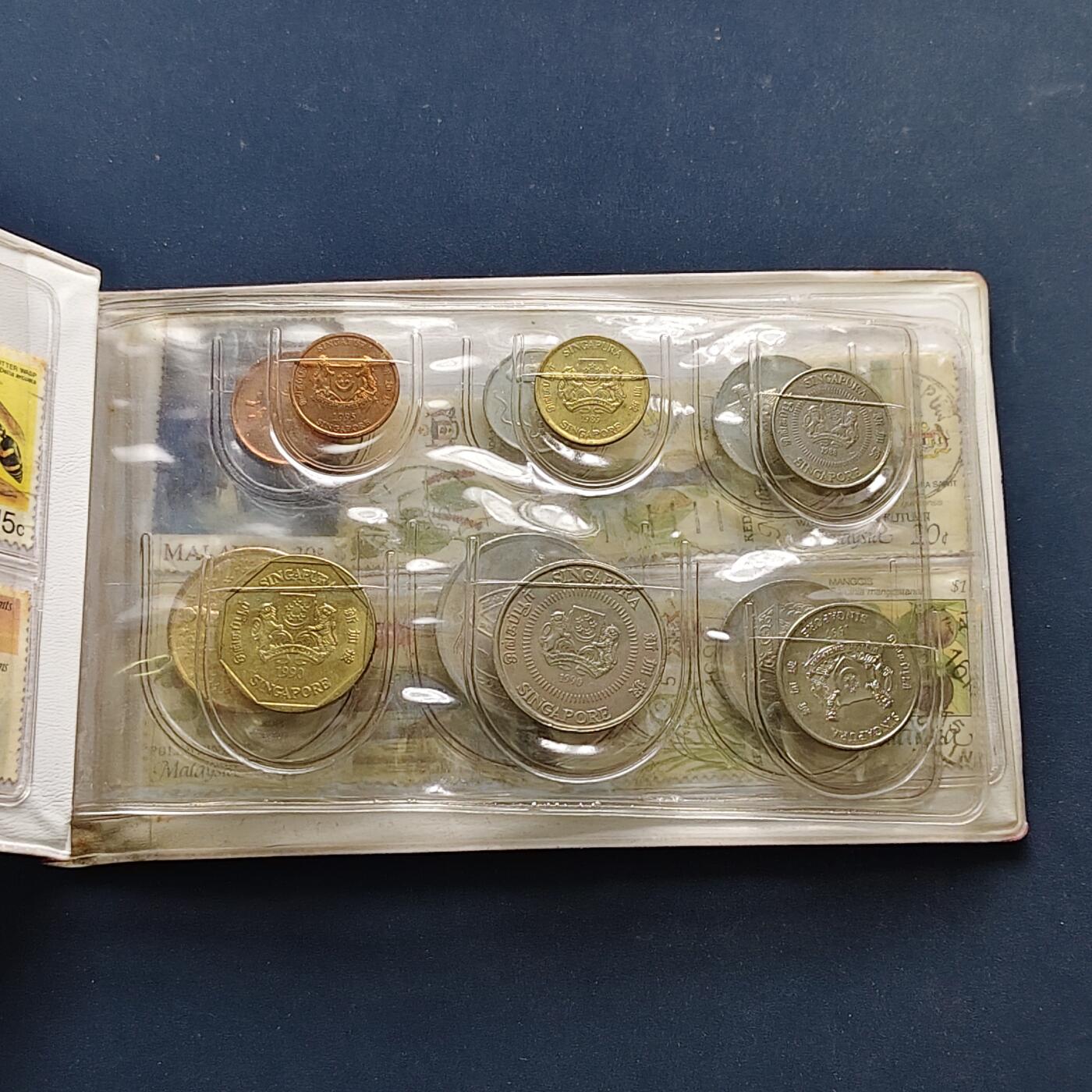 【全场包邮】纯粹捡漏拍496场-持续更新中 新加坡+马来西亚+印度尼西亚旅游套币3本6套