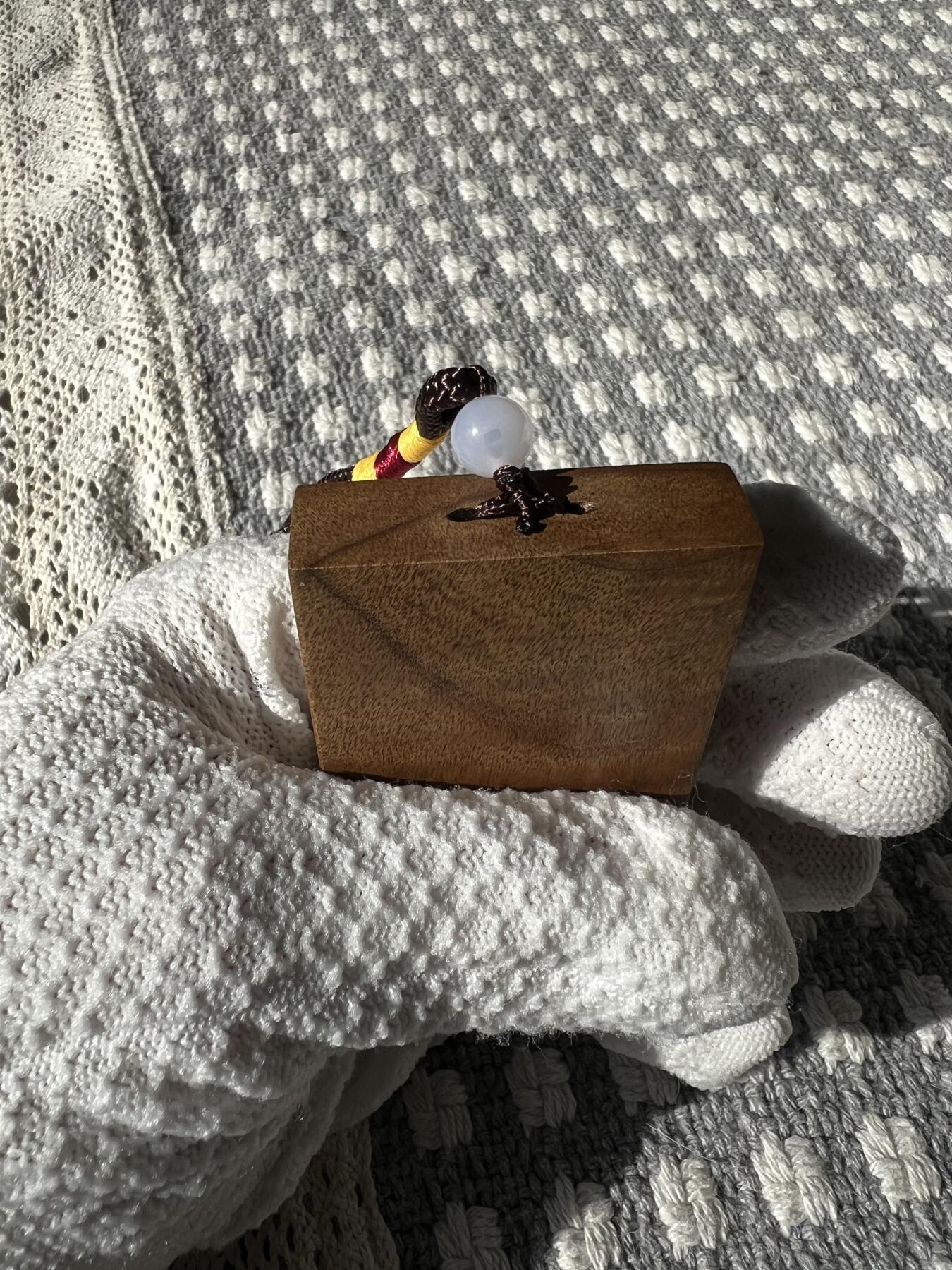 零元拍：A28金丝楠平安无事牌，3D立体水波香喷喷的小金砖，金光闪闪，79/43/12.8MM