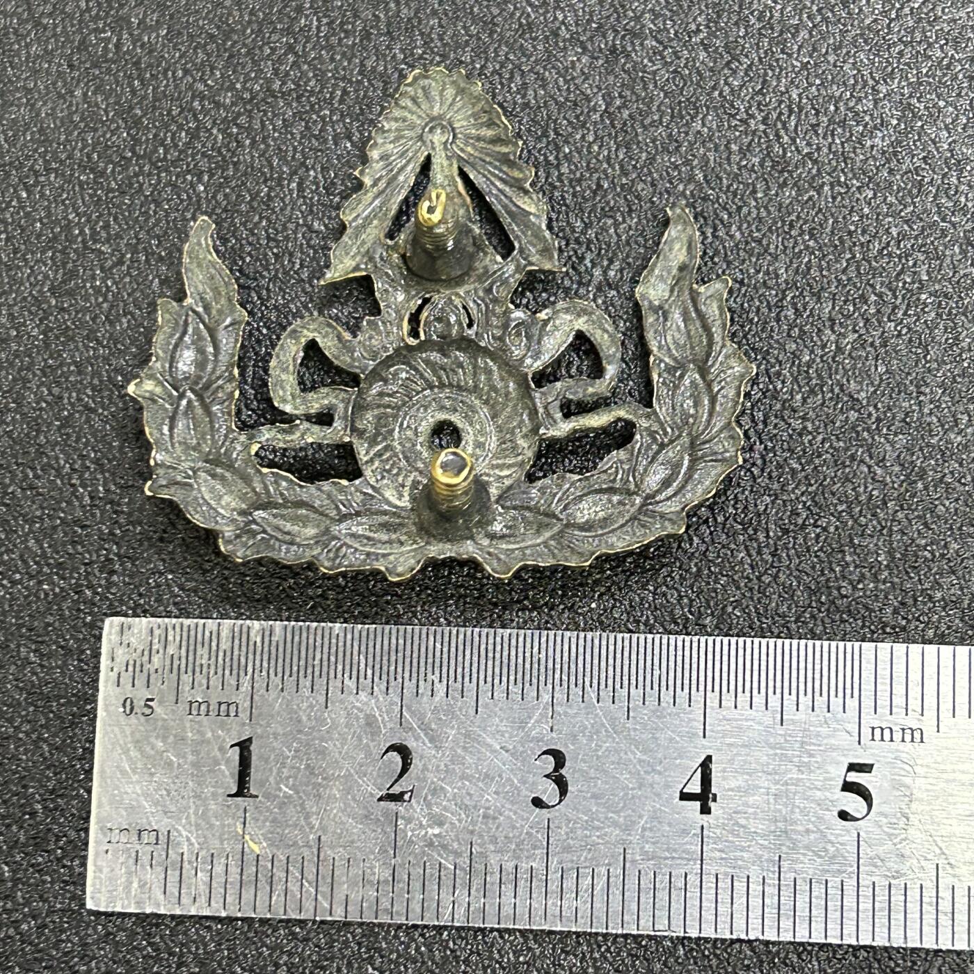 西秦中古拍卖第七十三期 泰国早期皇家武装力量帽徽