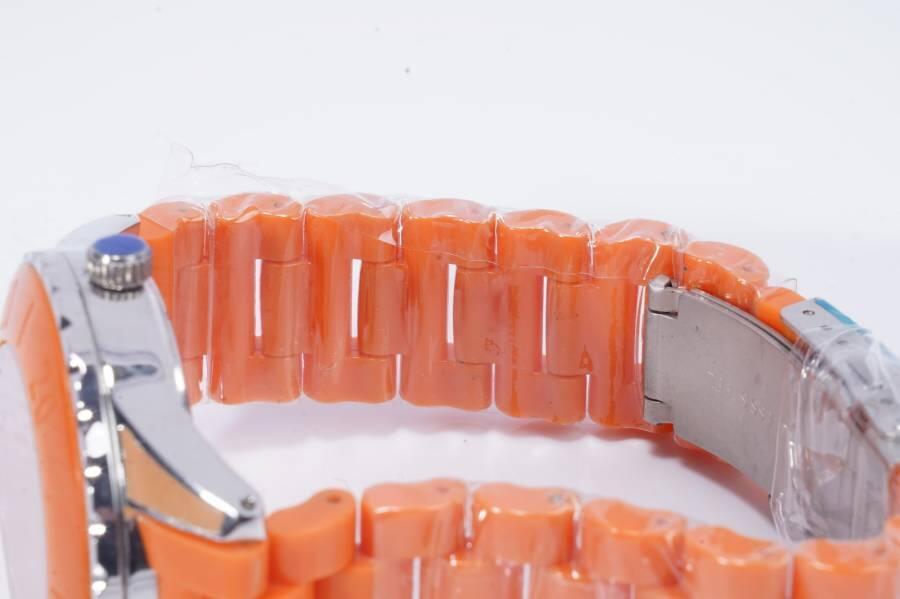 上海都达杂项专场五（全场包邮） STORM牌 橙色石英手表（正常能走）