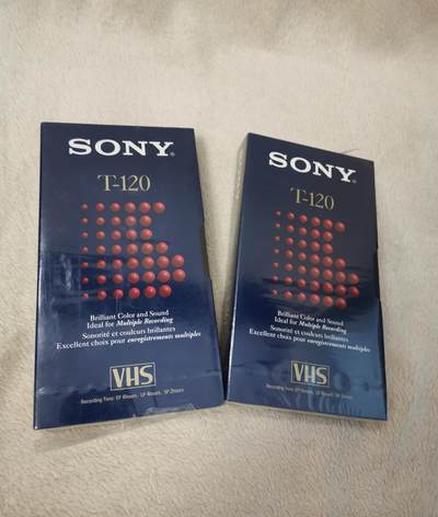 流金岁月•腊八八宝集锦集粹 - 八十年代索尼录像带（独立包装两支，未开封）