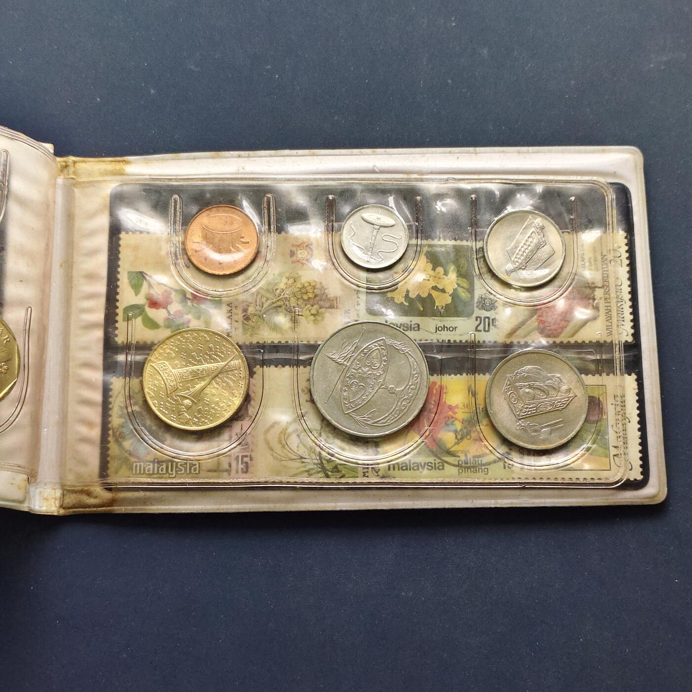 【全场包邮】纯粹捡漏拍496场-持续更新中 新加坡+马来西亚+印度尼西亚旅游套币3本6套