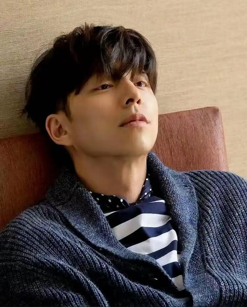 零元拍：想不想玩儿鱿鱼游戏？那就来拍孔刘亲签卡！