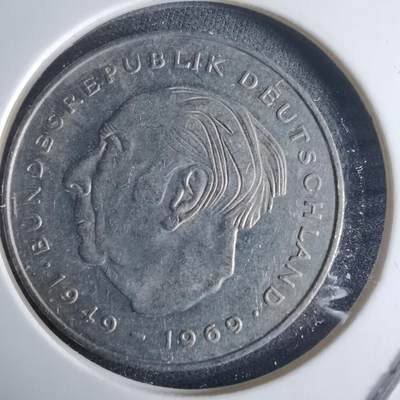 沼泽如烟--第970场 - 德国1987年2马克