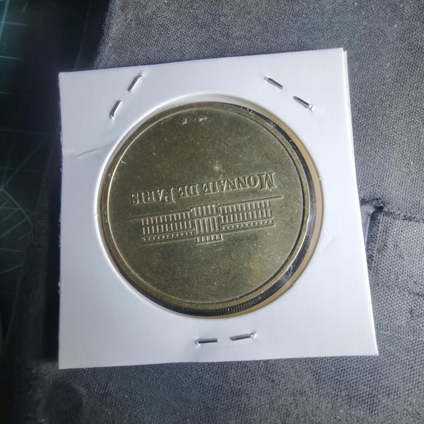 沼泽如烟--第971场 法国纪念章