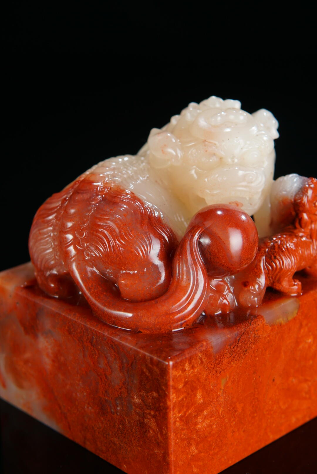 方寸藏珍·寿山田黄印章专场（一） 寿山高山石《双狮戏球》印玺