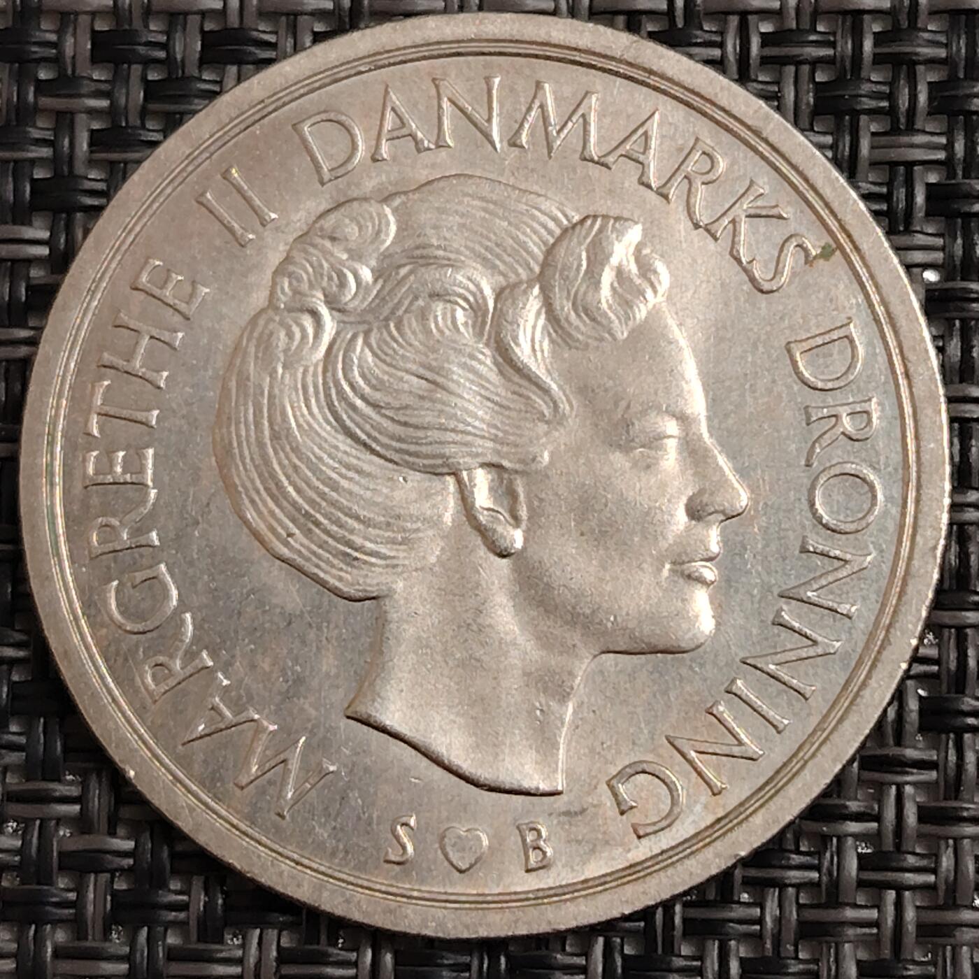 布加迪🐬～世界钱币(上海)🌾第 271 期 /  各国套币和散币 丹麦🇩🇰 1976年 5克朗