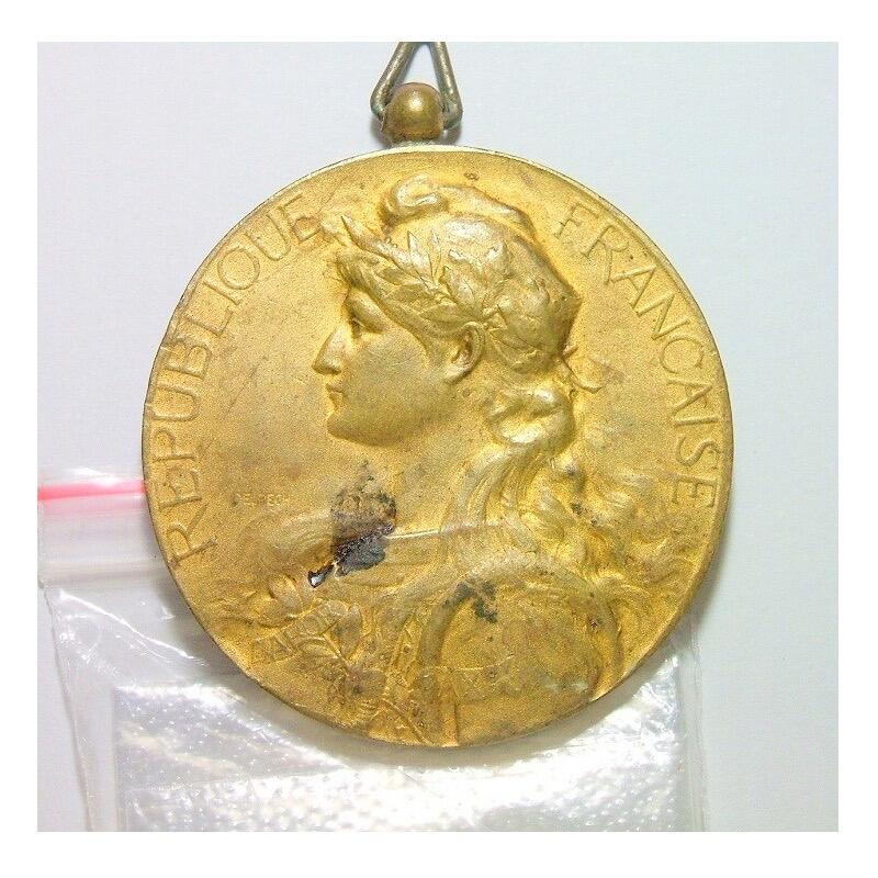 法国1927年 女神玛丽安娜高浮雕精制大镀金章 45MM