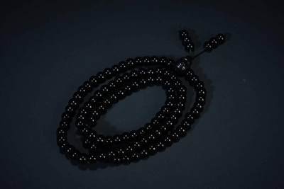 上海都达杂项专场五（全场包邮） - 天然黑玛瑙0.6圆珠多圈手串87-156