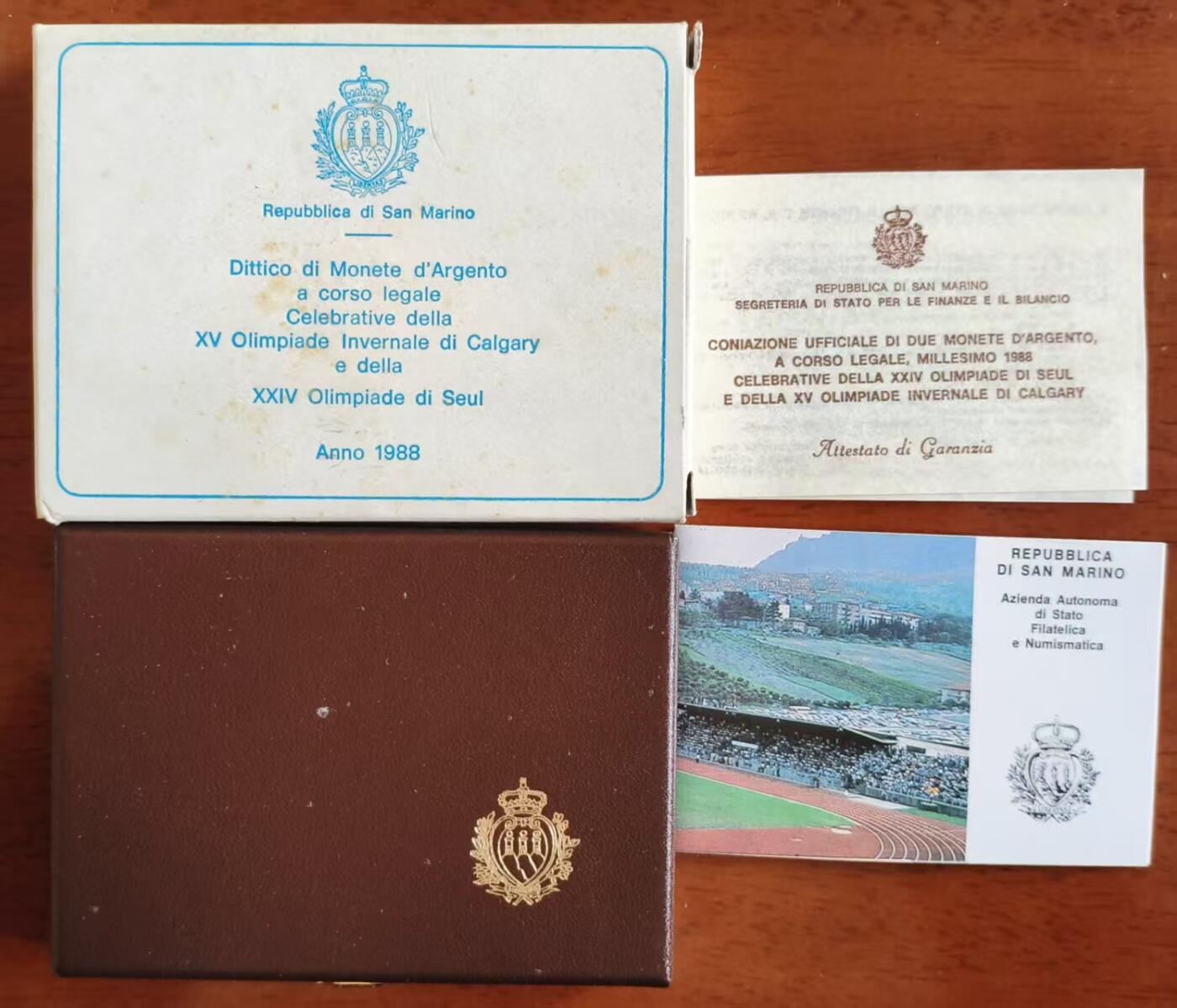 ❤️【币观天下】❤️ 第340期钱币拍卖- 2026.1.23周五晚上6点半场-长期征集拍品 圣马力诺1988年汉城奥运会和卡尔加里冬奥会纪念套装原盒证 含纯银21.38克