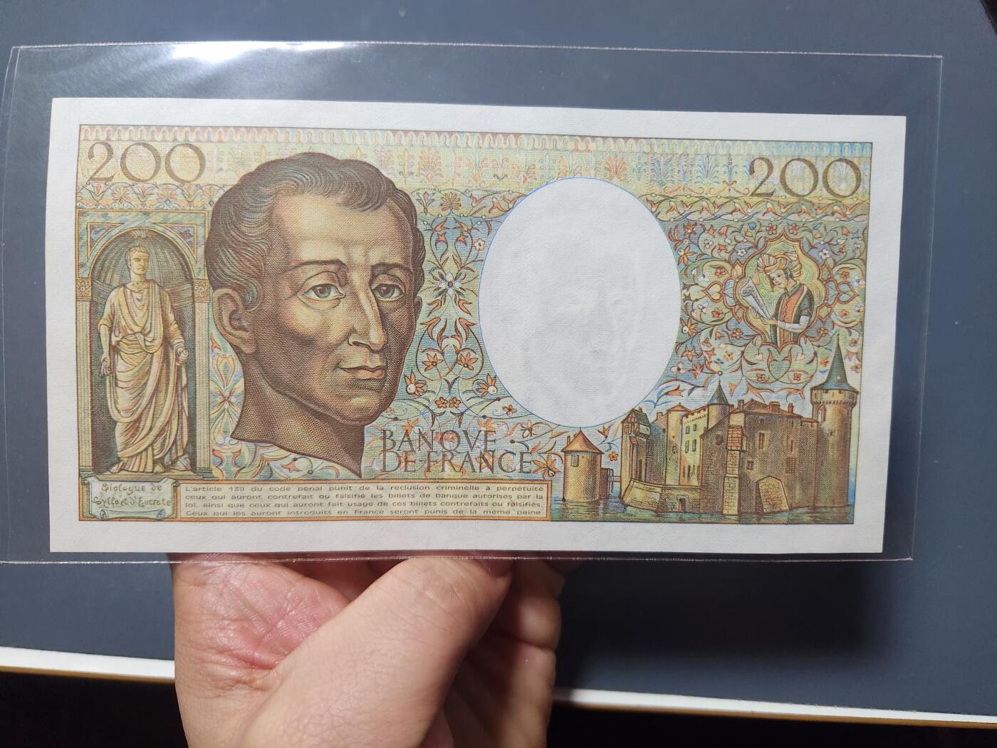 1月21号晚上8点 外国纸币自动截拍第10场 1984年200法郎 初版纸币。新品。极少