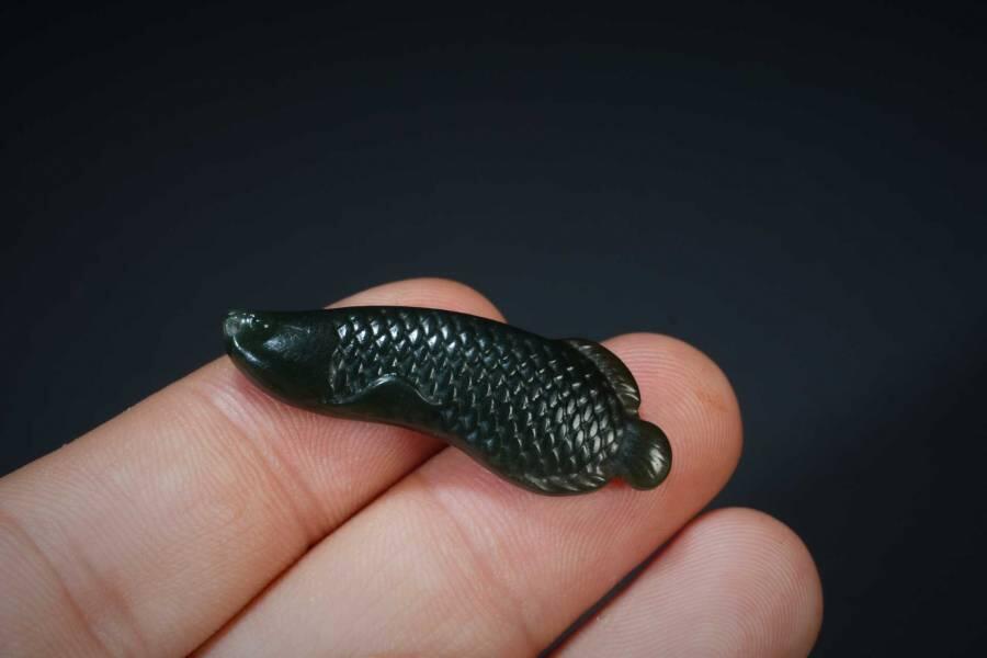 上海都达杂项专场五（全场包邮） 天然和田玉青玉精雕《金龙鱼》挂件87-65