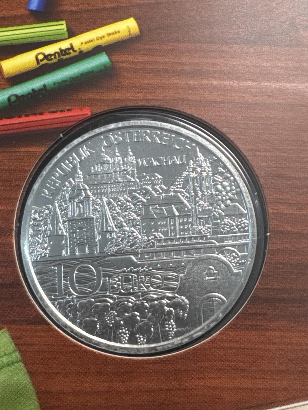 ❤️【币观天下】❤️ 第340期钱币拍卖- 2026.1.23周五晚上6点半场-长期征集拍品 奥地利联邦省系列银币 原厂封装卡册(面值10欧，重量17.3克)2013年下奥地利州