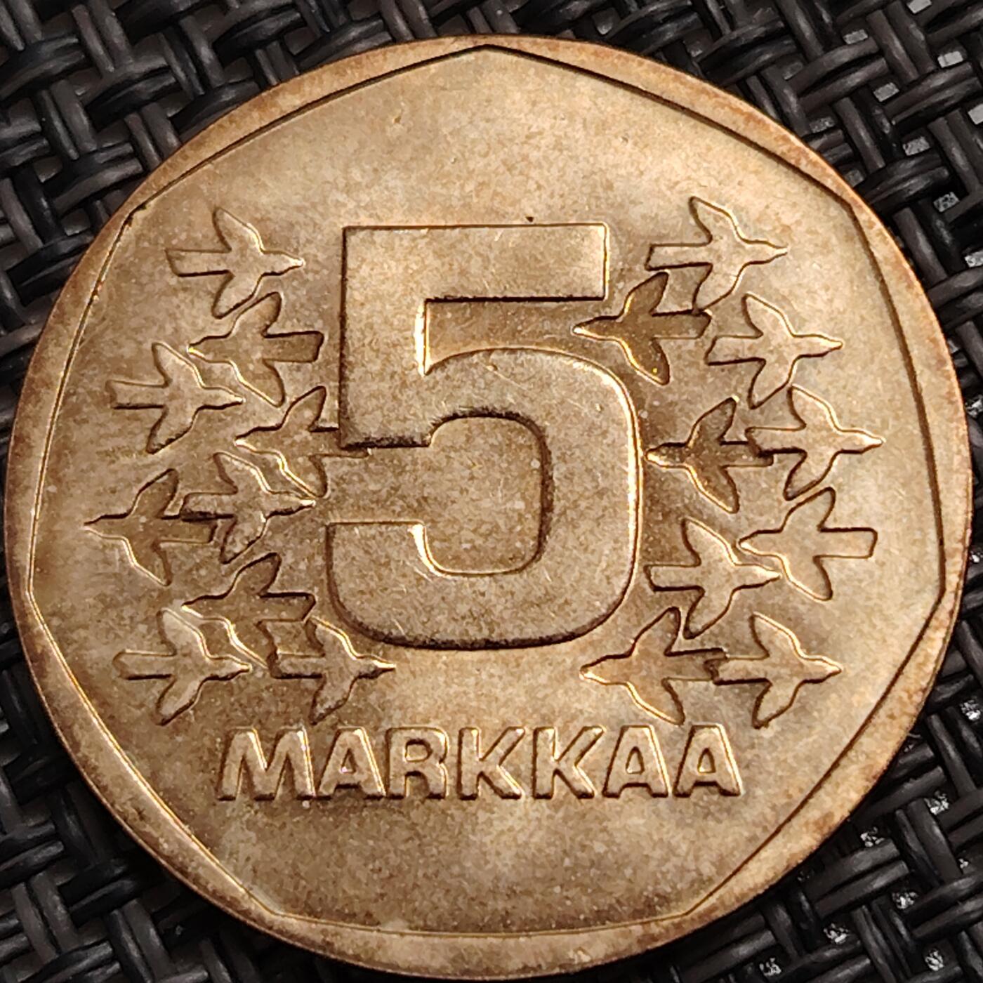 布加迪🐬～世界钱币(上海)🌾第 271 期 /  各国套币和散币 芬兰🇫🇮 1977年 5马克 破冰船