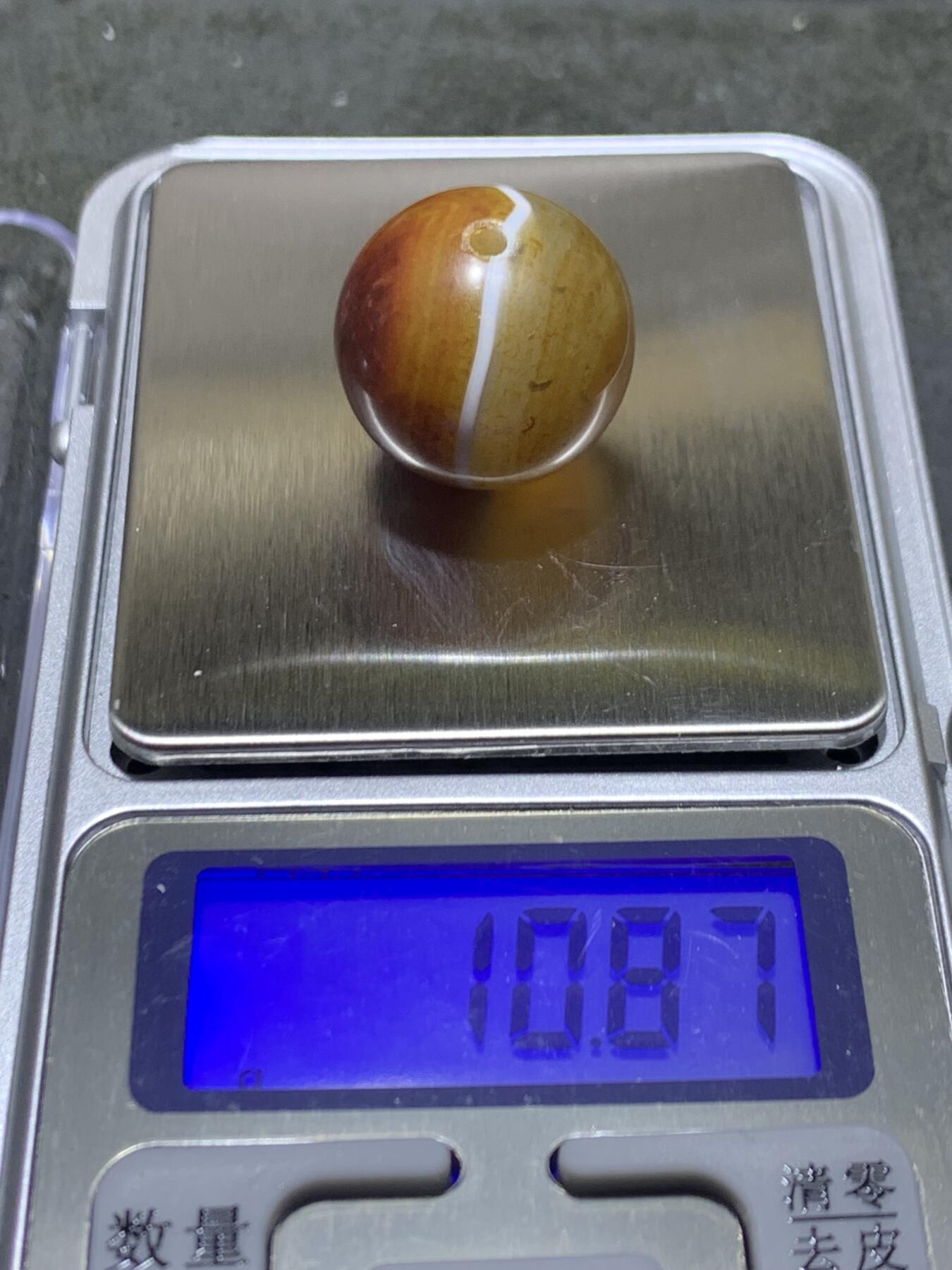 精美一线高玉化缠丝玛瑙2.0圆珠一颗，