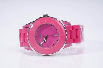 上海都达杂项专场五（全场包邮） - STORM牌 粉色石英手表（正常能走）