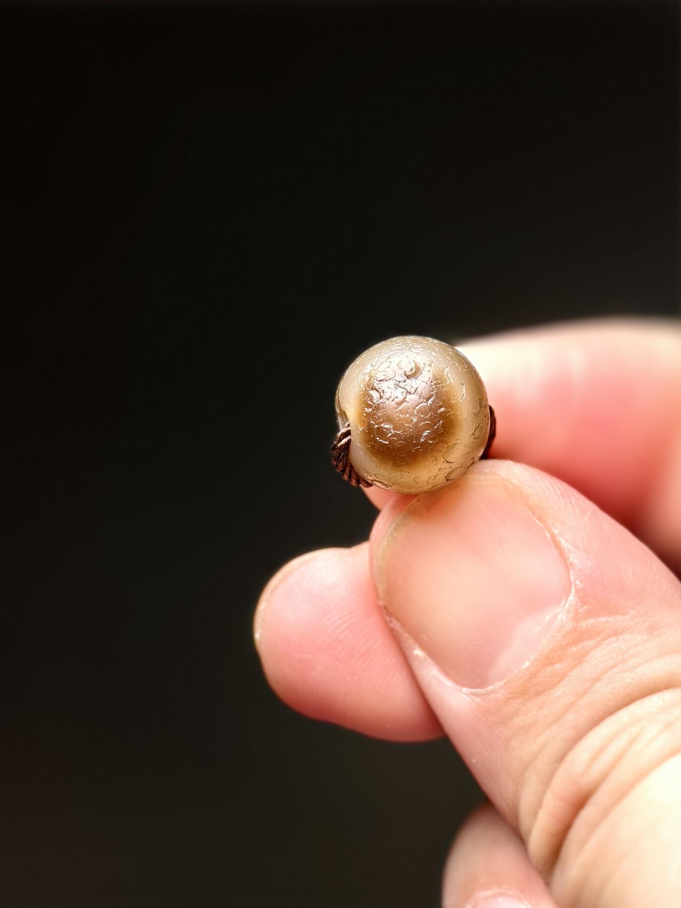 抚柳草堂-第十期章牌钱币  奖章勋章限时免佣 满百包邮 放漏专场 公元十五世纪 缠丝玛瑙珠 带眼 闻德评级尺寸见标签