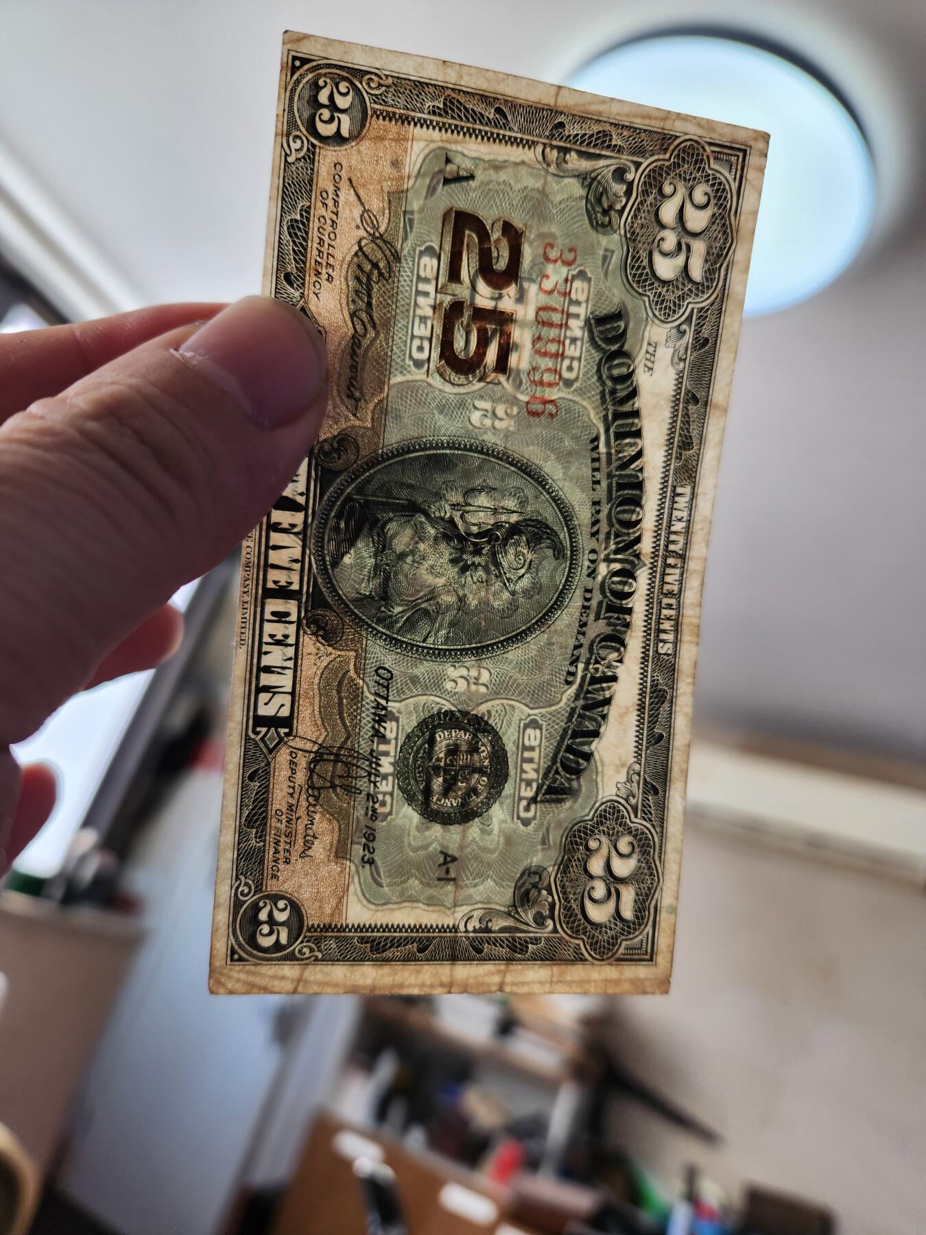 1月22号晚上8点 外国纸币自动截拍第11场 1923澳大利亚25原票旧品