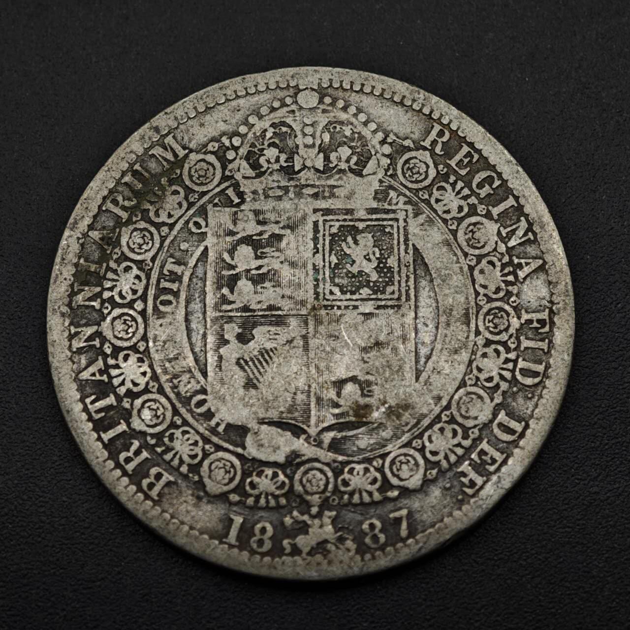 【淘币小摊】实时拍第八百五十三拍   散币银币场   满百包邮可预留二周 每周一统一发货   英国1887年维多利亚半克朗银币