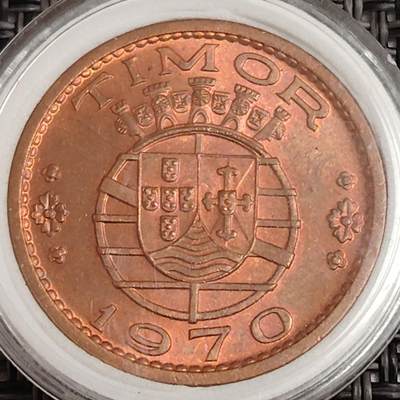 布加迪🐬～世界钱币(上海)🌾第 271 期 /  各国套币和散币 - 葡属帝汶 1970年 1埃斯库多 原光好品