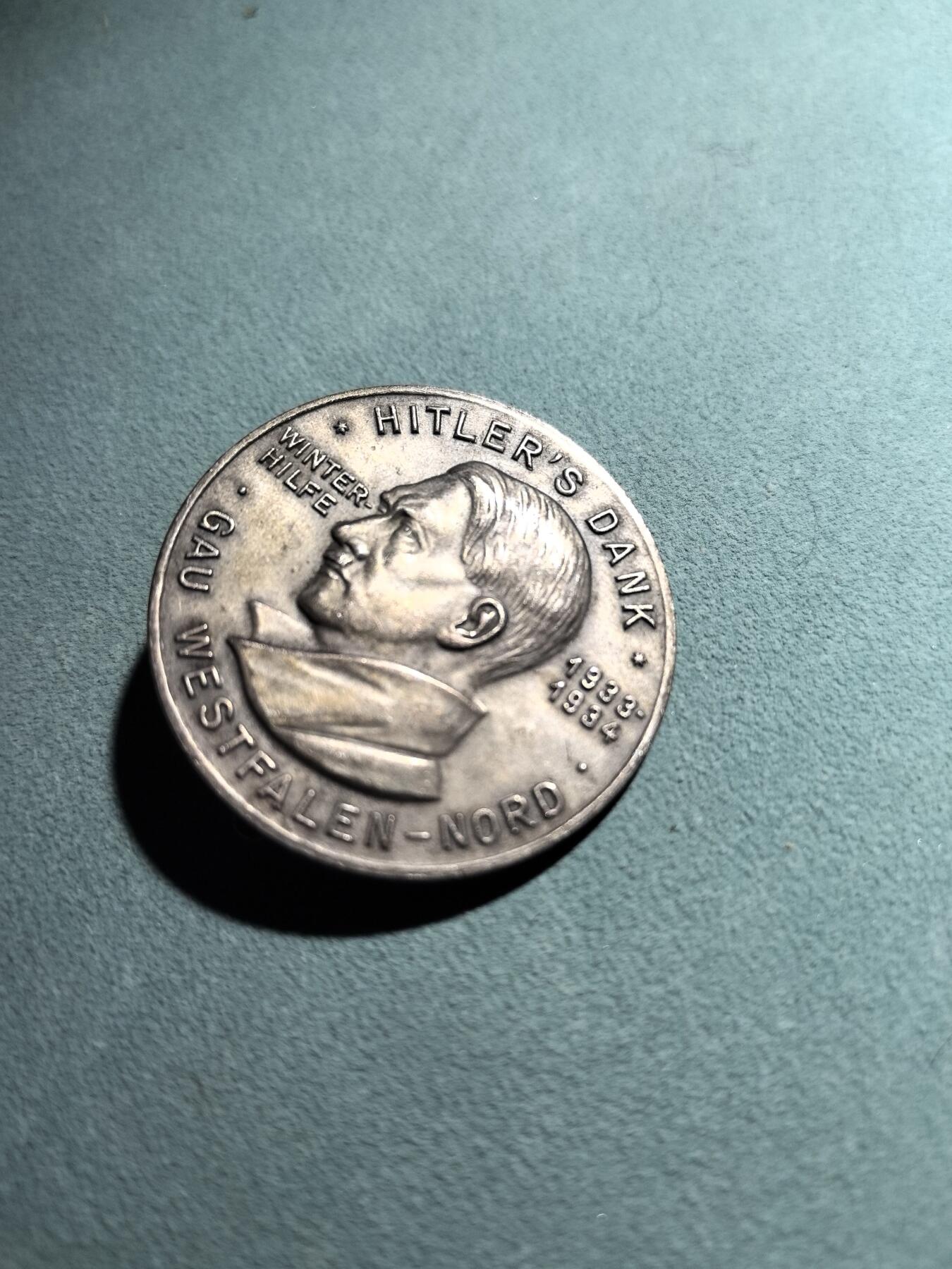 盛世勋华——号角文化勋章邮票专场拍卖第301期 德国（1939）北威斯特法伦地区小胡子感谢人民纪念铜章 做工精美 极为少见 带厂标