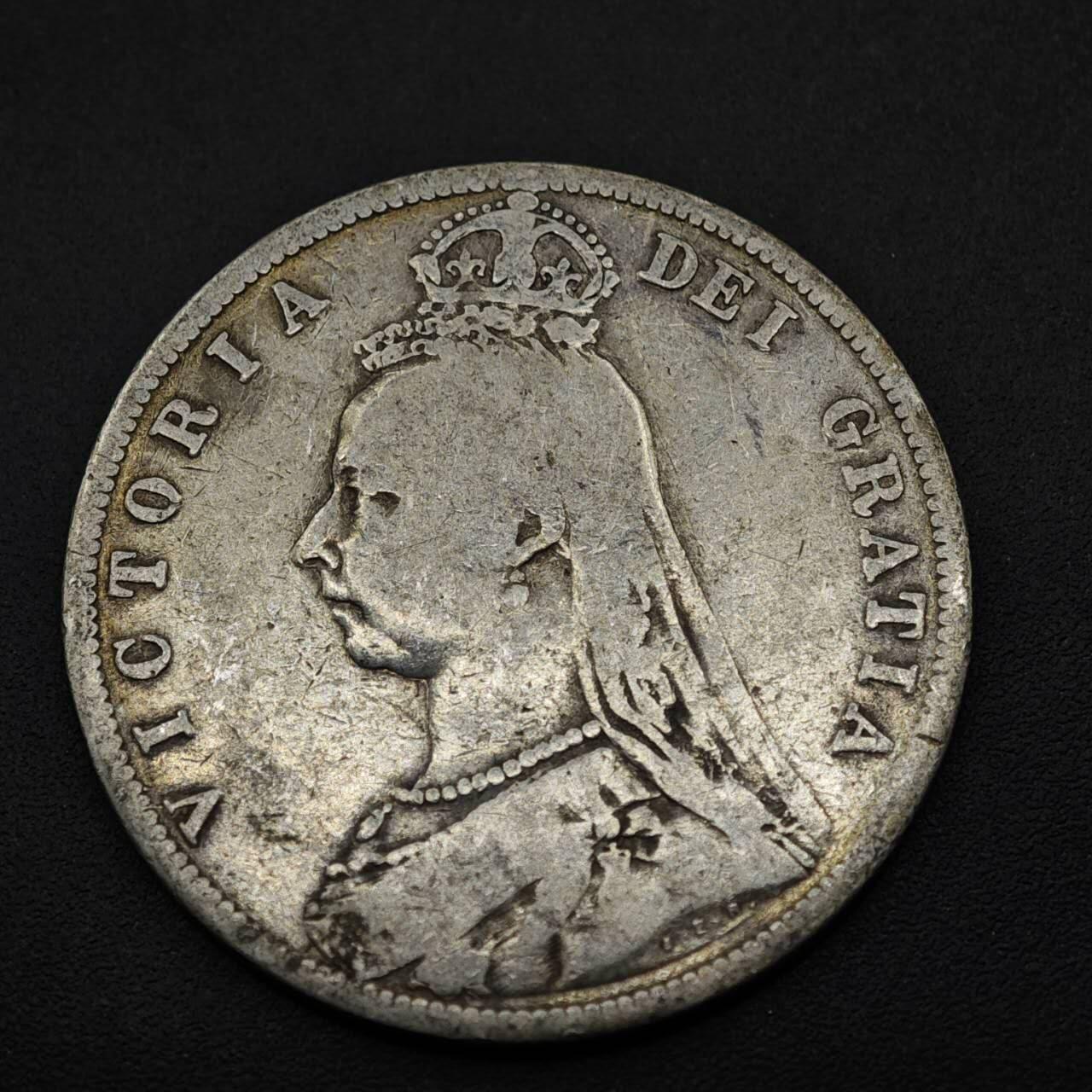 【淘币小摊】实时拍第八百五十三拍   散币银币场   满百包邮可预留二周 每周一统一发货   英国1887年维多利亚半克朗银币