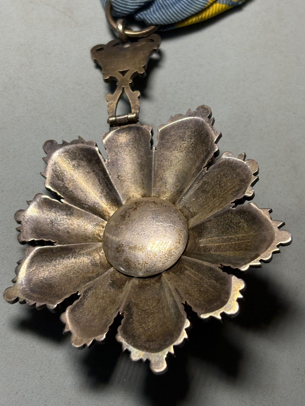 盛世勋华——号角文化勋章邮票专场拍卖第301期 埃及骑士级尼罗河勋章 银制 珠宝商定制版本 总重60克，超大超厚重