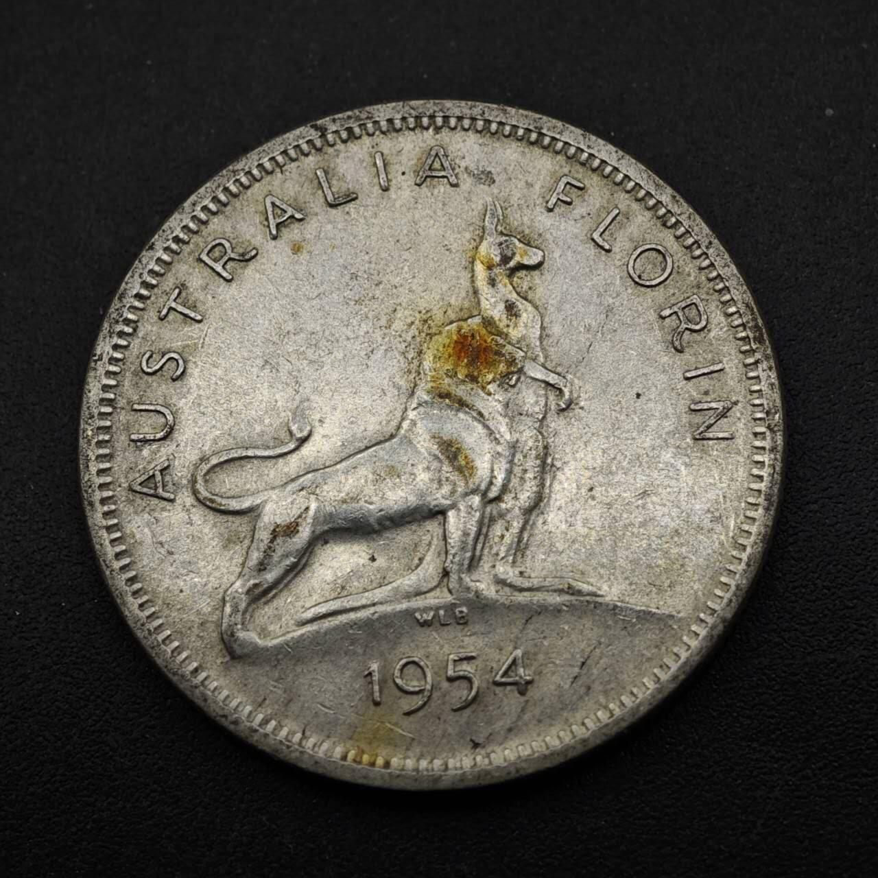 【淘币小摊】实时拍第八百五十三拍   散币银币场   满百包邮可预留二周 每周一统一发货   澳大利亚1954年伊丽莎白二世弗洛林银币