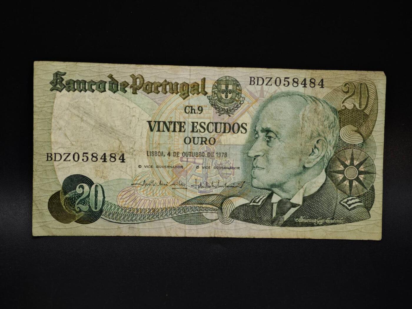 【淘币小摊】限时拍第八百五十二拍  无佣金福利纸币场  满百包邮可预留两周  周一统一发货  葡萄牙20埃斯库多纸币【有折】