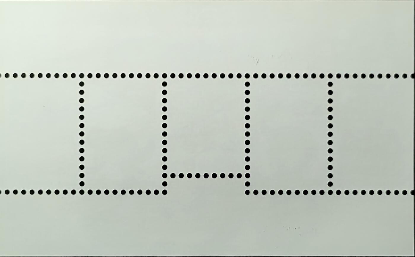 ↓君缘收藏720期☞钱币邮品↓无佣金、可寄存、满30元包邮  芬兰邮票，2001年迪士尼卡通唐老鸭芬兰发行50周年纪念邮票小全张