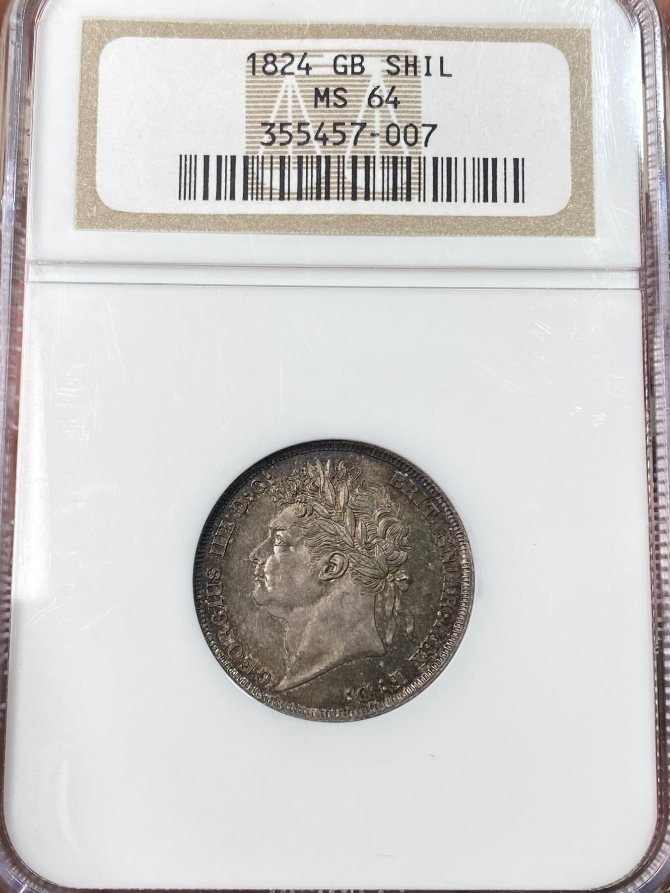 万国钱币拍卖第059期 NGC MS64 1824年英国乔治四世嘉德1先令银币 原味英式天鹅绒七色浓郁包浆 NGC老白盒难得收藏品质