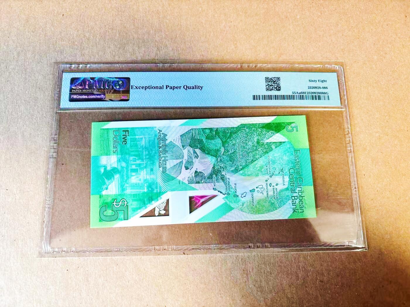 【Blue Auction】世界纸币精拍第778期——18级TOP拍卖/信誉/品质/专业/高效💫 东加勒比 2021年5元  PMG68EPQ 高分 