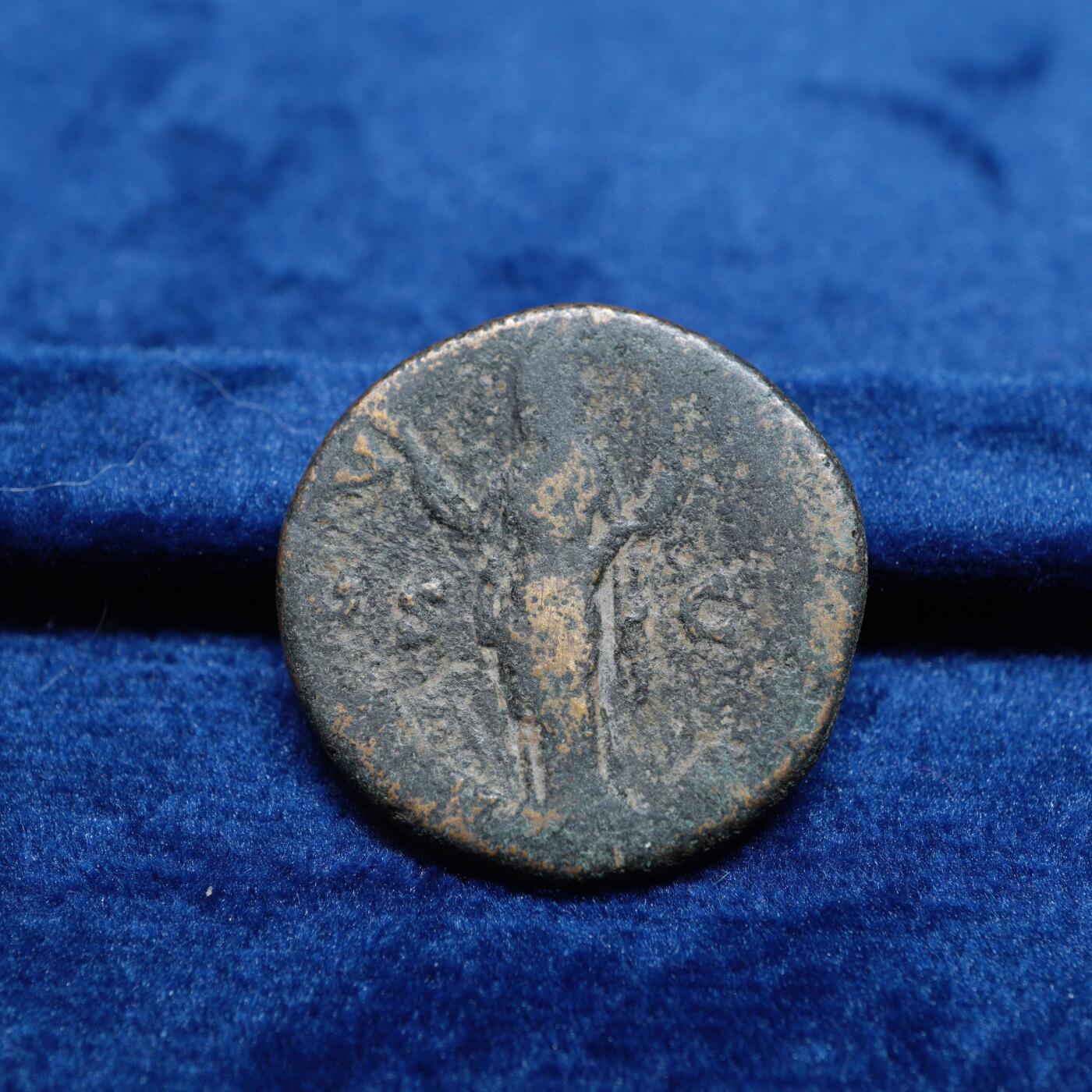 琋语集藏2026年02月欧洲古典打制币拍卖 古罗马帝国-小福斯蒂娜阿斯铜币