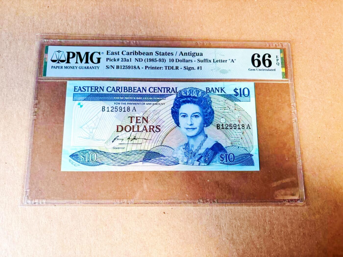 【Blue Auction】世界纸币精拍第778期——18级TOP拍卖/信誉/品质/专业/高效💫 【无47】东加勒比 1985-93年10元 女王 小彩背 PMG66EPQ 