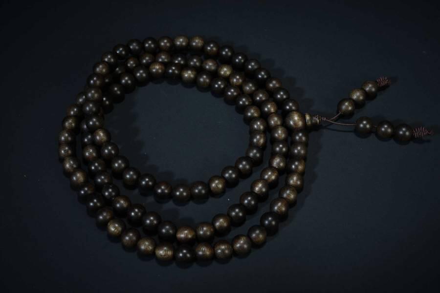 上海都达杂项专场十七（全场包邮） 天然文莱沉香0.8圆珠多圈手串 附鉴定证书87-215