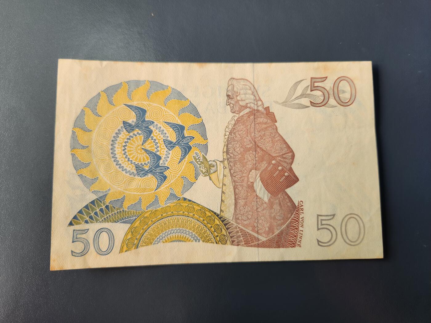 1月22号晚上8点 外国纸币自动截拍第11场 瑞典50原票美品