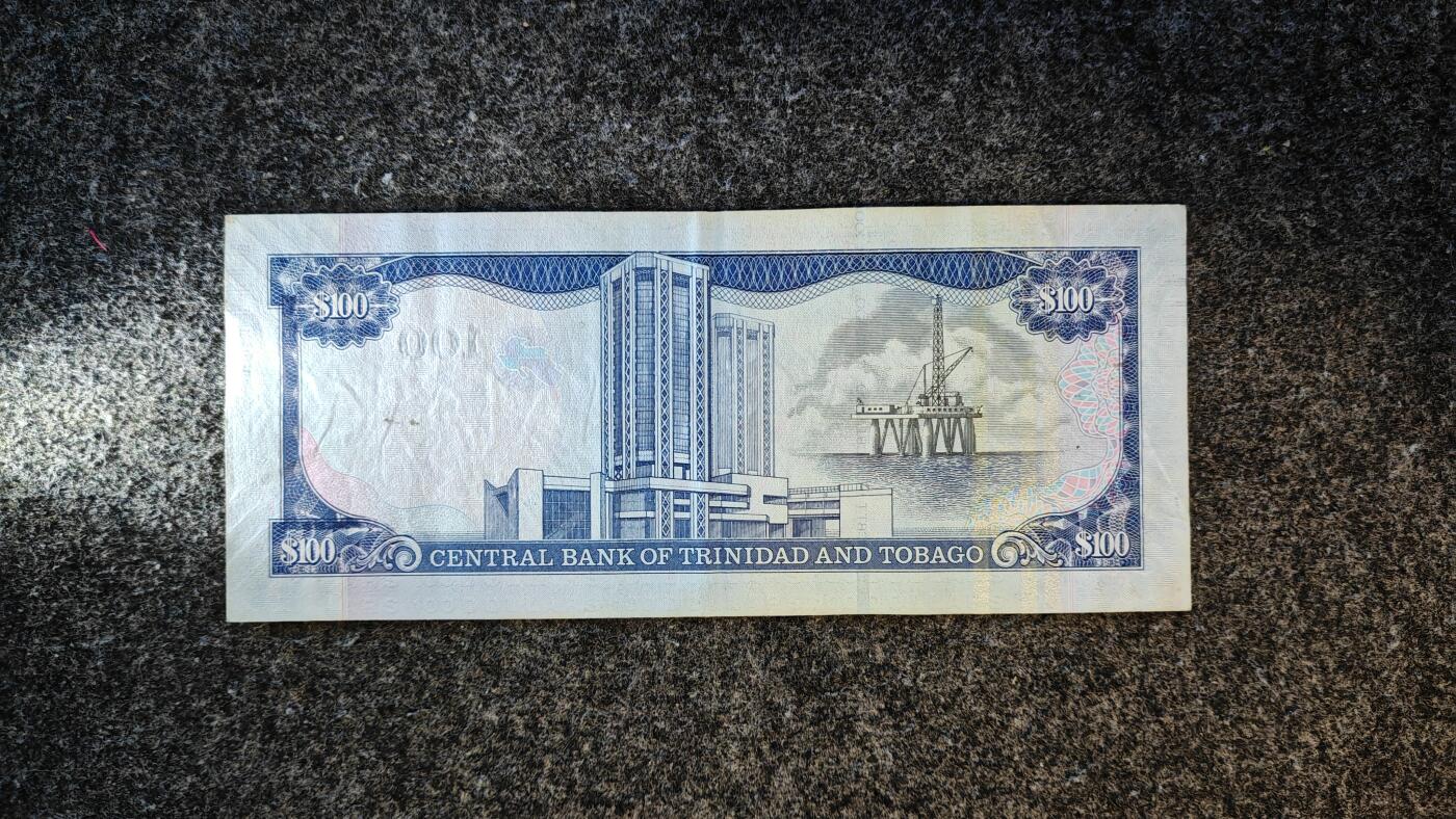 【礼羽收藏】🌏世界钱币拍卖第121期 美洲 特立尼达和多巴哥 2006年 100元 纸币 非全新 品如图