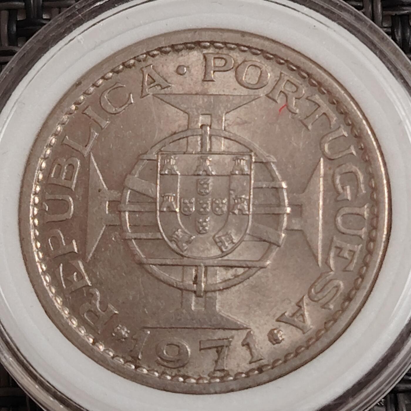 布加迪🐬～世界钱币(上海)🌾第 271 期 /  各国套币和散币 葡属莫桑比克🇲🇿 1971年 5埃斯库多