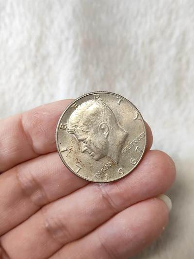 外国银币1967年银币11.4克品相包浆不错按图发货一物一图B072 外国银币1967年银币11.4克品相包浆不错按图发货一物一图B072