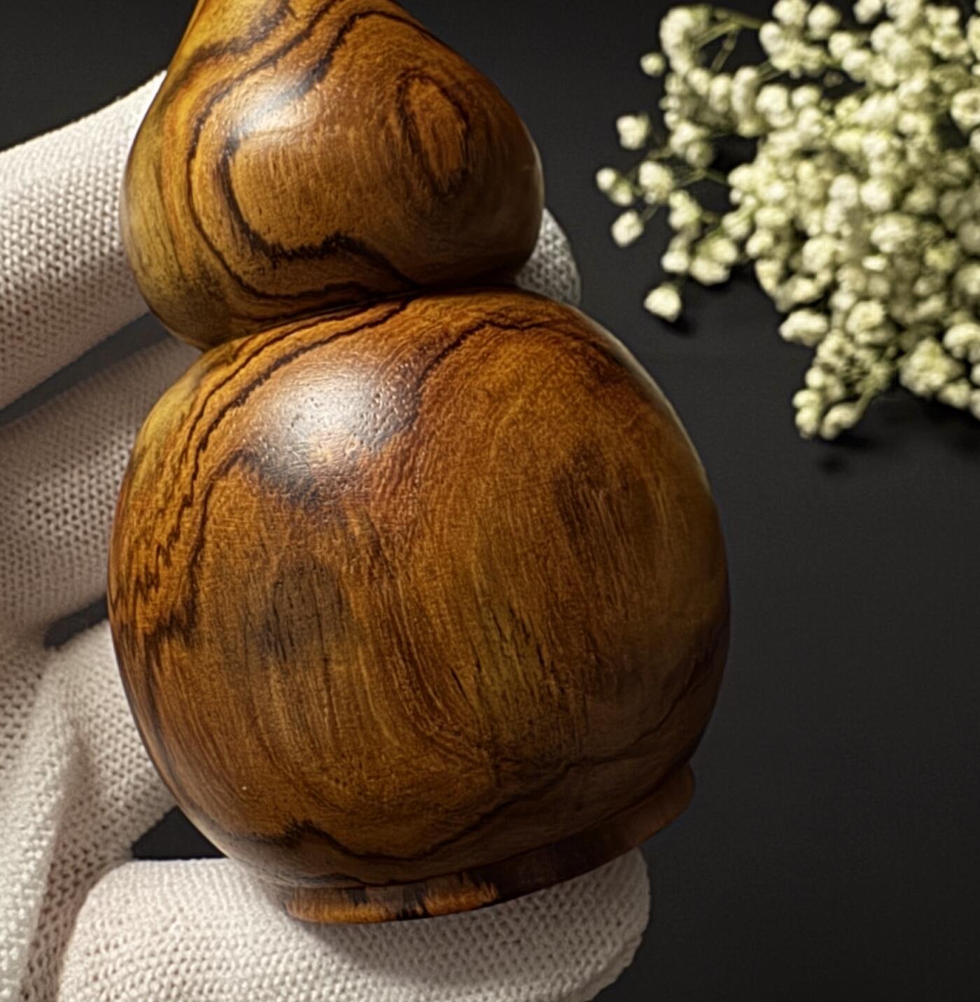 零元拍：越南黄花梨 手把件 福禄（葫芦）大肚 66，小肚 44，高 123MM，满花纹漂亮哦