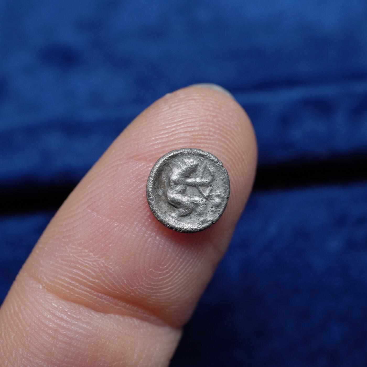 琋语集藏2026年02月欧洲古典打制币拍卖 古希腊西里西亚大力神持弓奥波银币